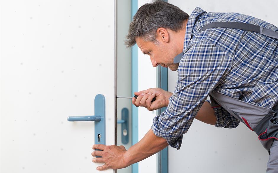 ouverture de porte claquée serrurier Marseille 15